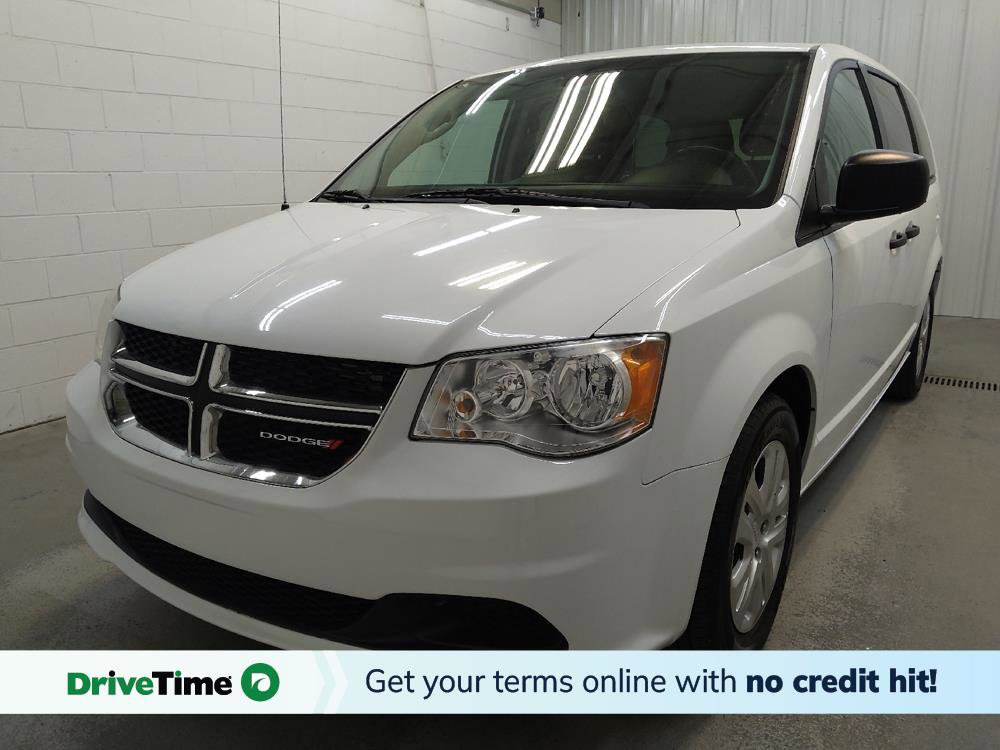 Used 2019 Dodge Grand Caravan SE w/ UConnect Hands-Free Group