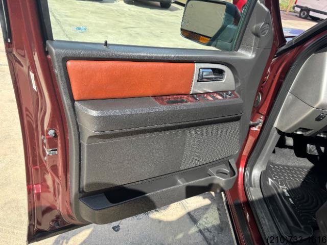 Used 2009 Ford Expedition King Ranch RWD image 14