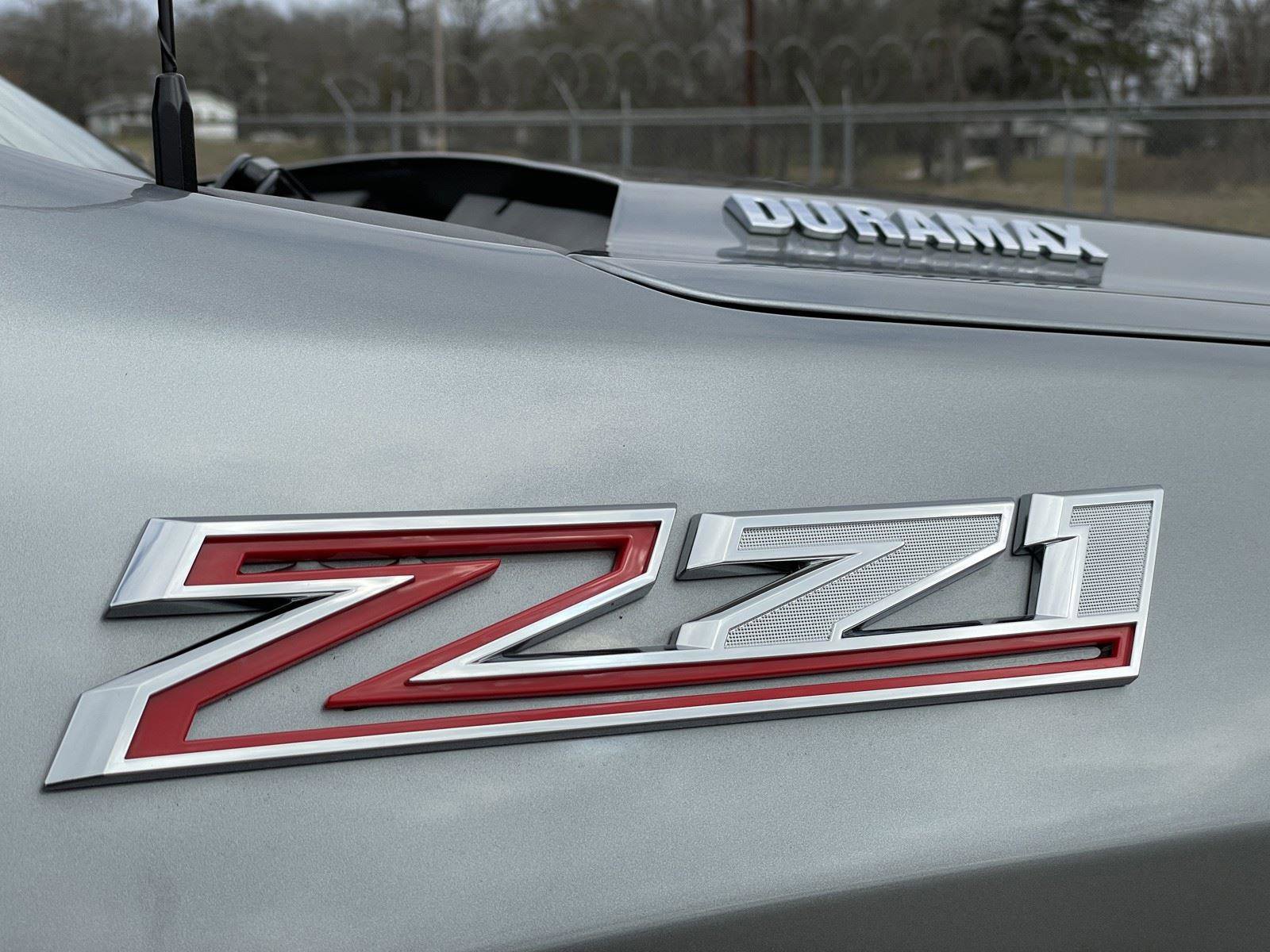 Used 2025 Chevrolet Silverado 1500 LT image 59