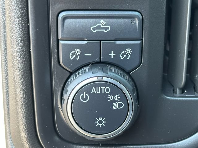 Used 2024 Chevrolet Silverado 1500 Custom w/ LPO, Dark Essentials Package AWD/4WD image 27
