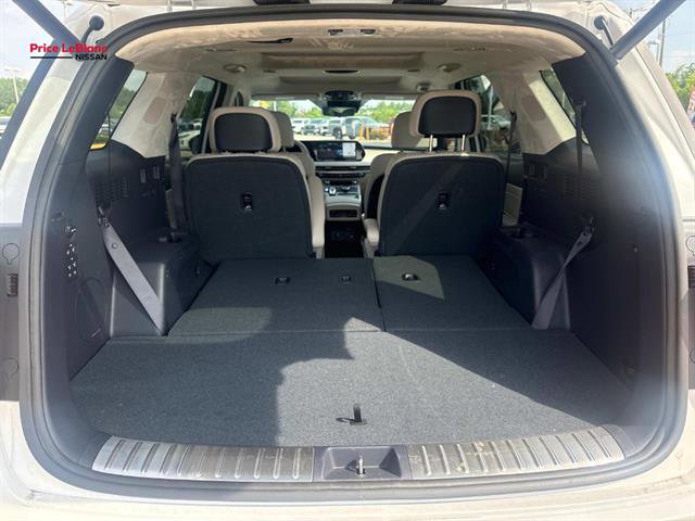 Used 2025 Hyundai Palisade Calligraphy FWD image 8