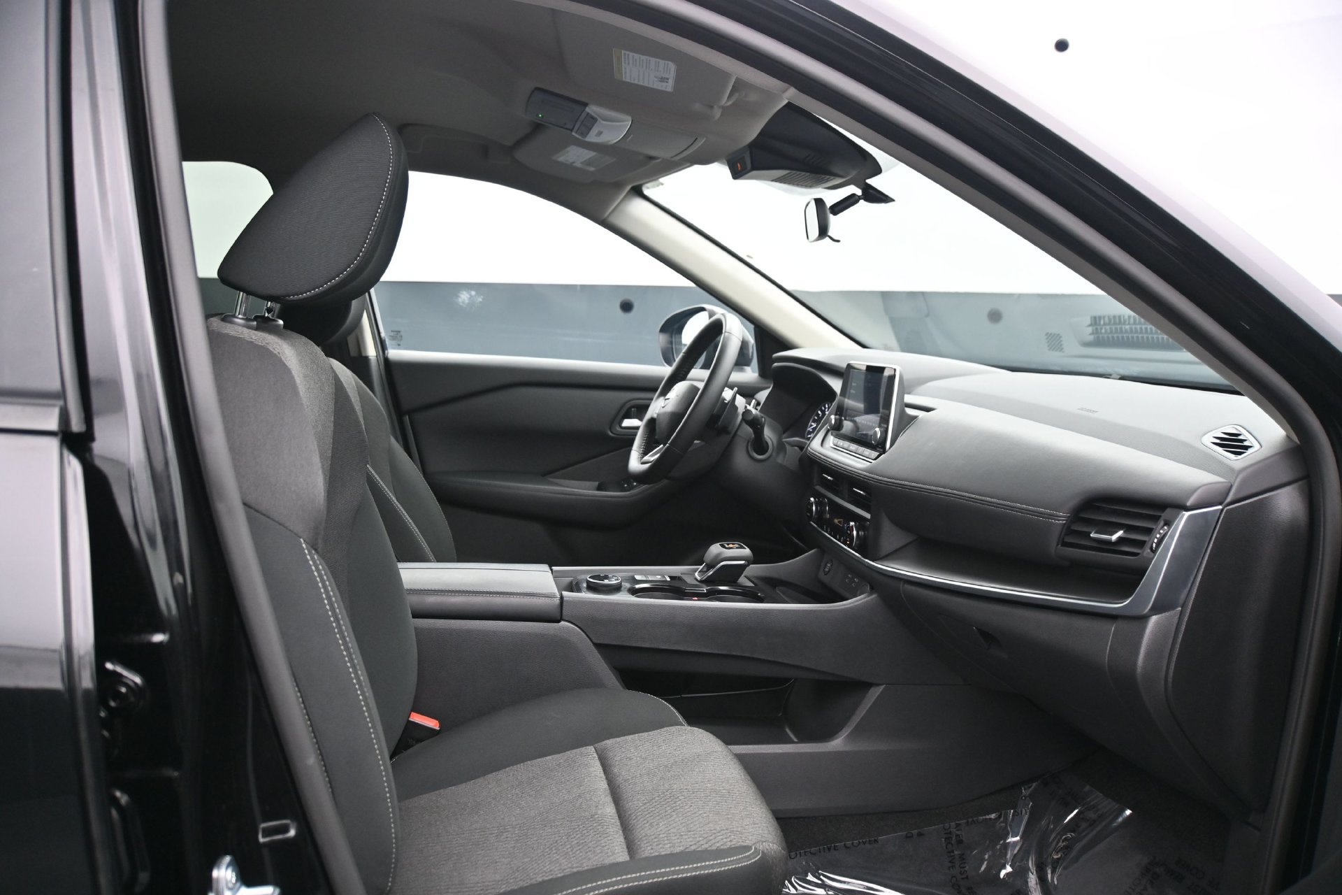 Used 2026 Nissan Rogue SV AWD/4WD image 13