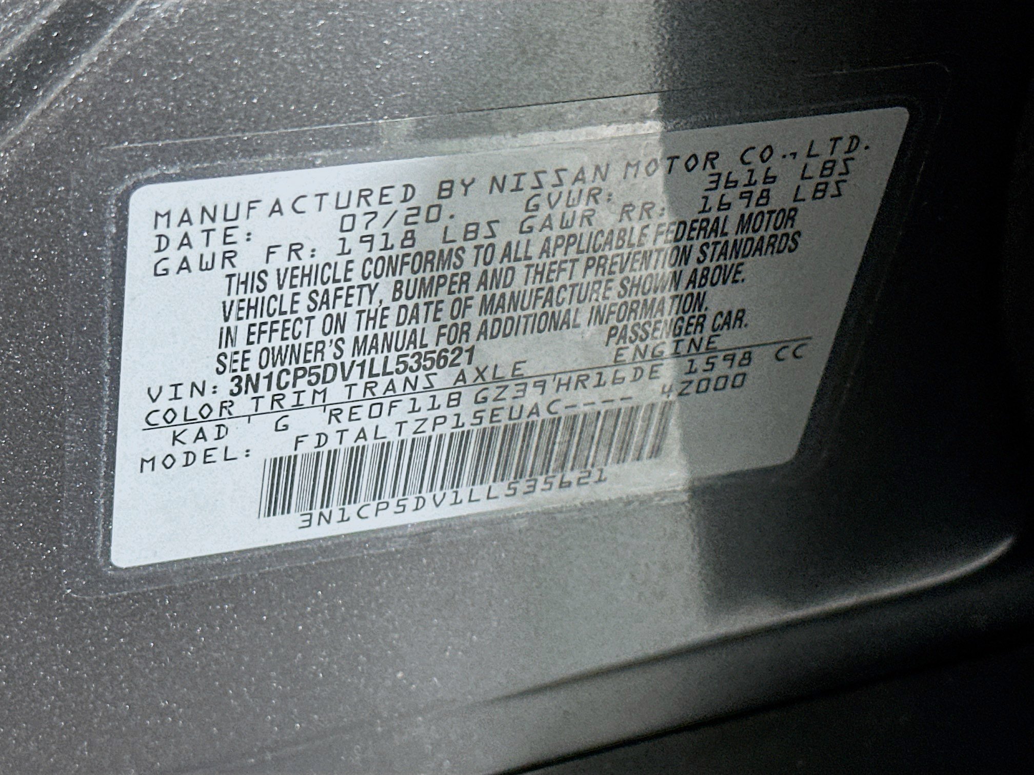 Used 2020 Nissan Kicks SR FWD image 12