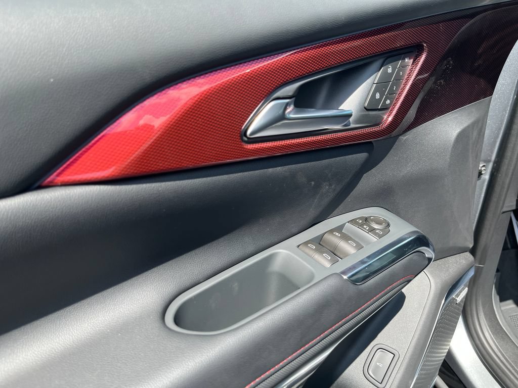 New 2026 Chevrolet Traverse RS w/ LPO, Floor Liner Package FWD image 10