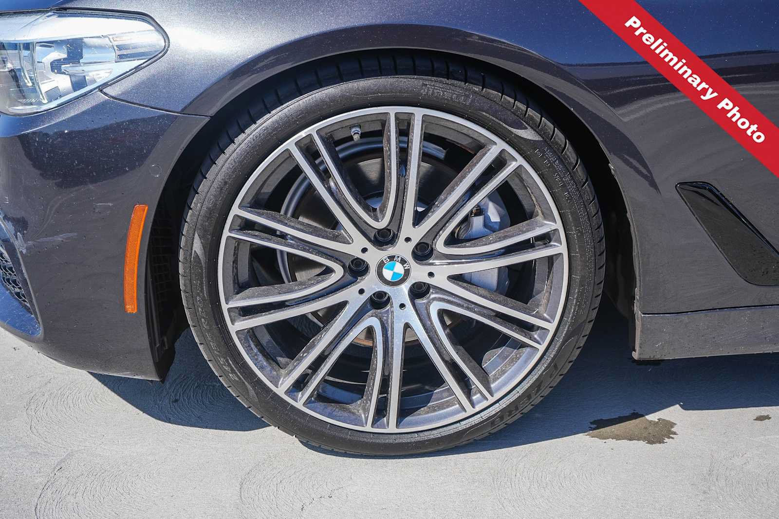 Used 2019 BMW 540i w/ M Sport Package RWD image 12