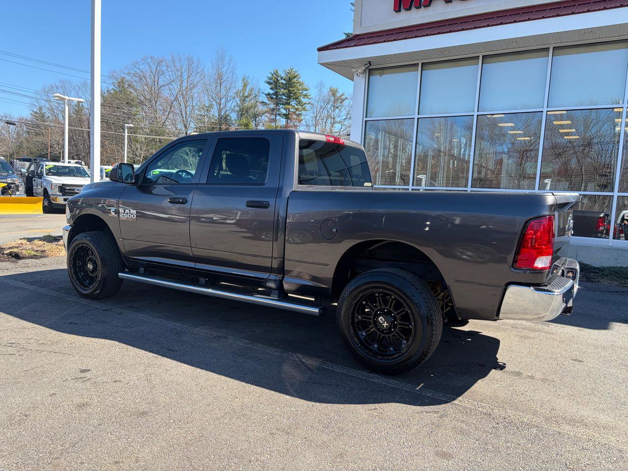 Used 2016 RAM 2500 Tradesman w/ Chrome Appearance Group image 11