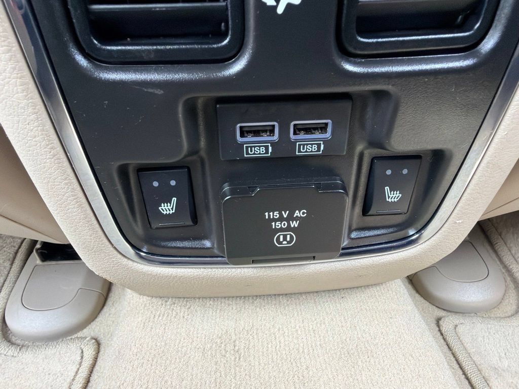 Used 2021 Jeep Grand Cherokee Overland AWD/4WD image 23