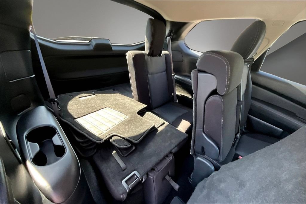 Used 2020 Nissan Pathfinder S AWD/4WD image 26
