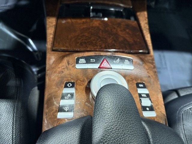 Used 2010 Mercedes-Benz S 550 4MATIC image 13