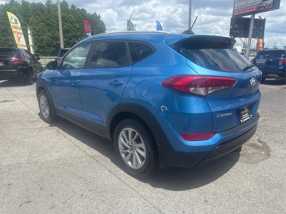 Used 2016 Hyundai Tucson SE w/ Option Group 02 FWD image 5