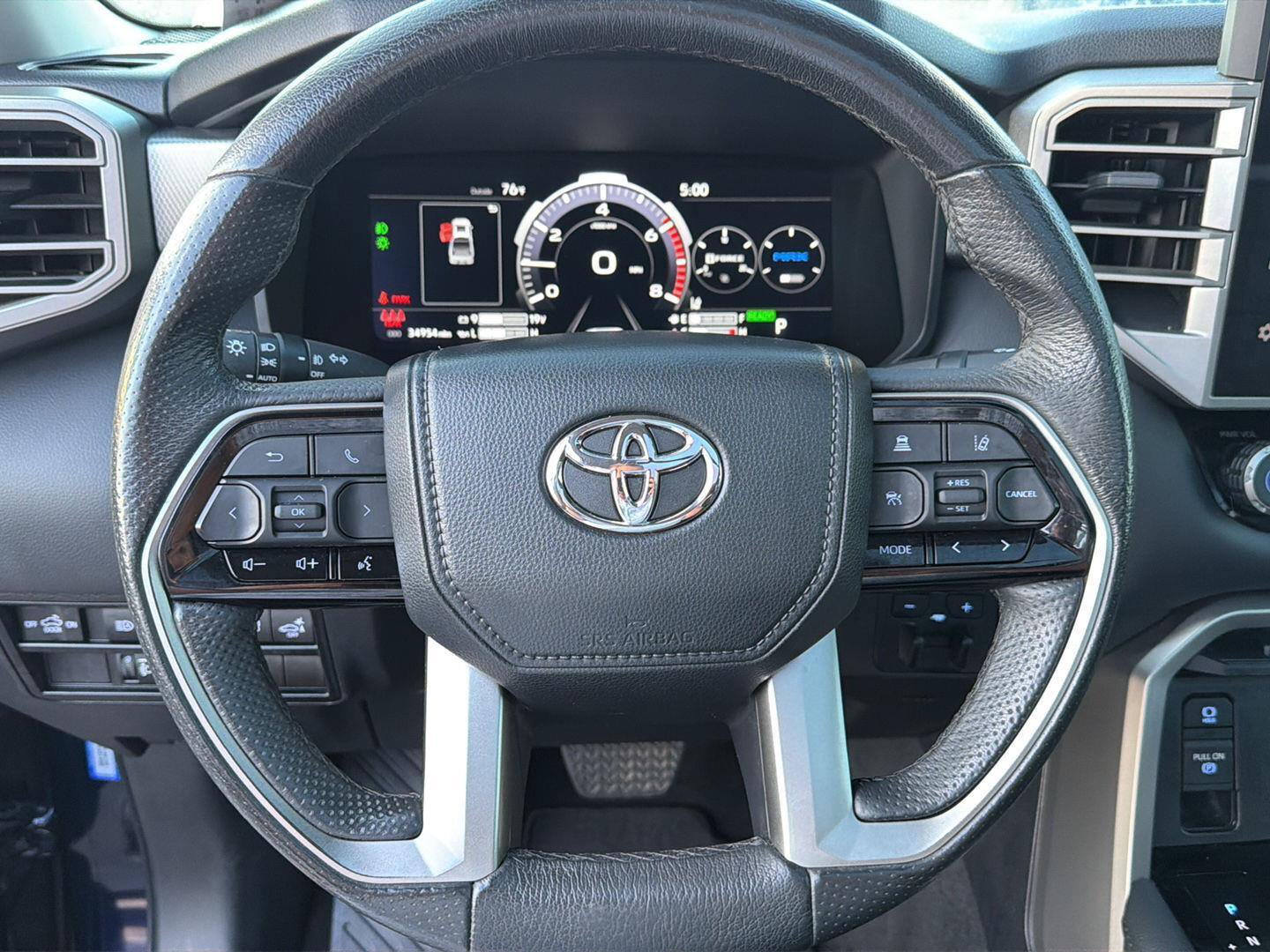 Used 2023 Toyota Tundra Limited w/ Power Package AWD/4WD image 20