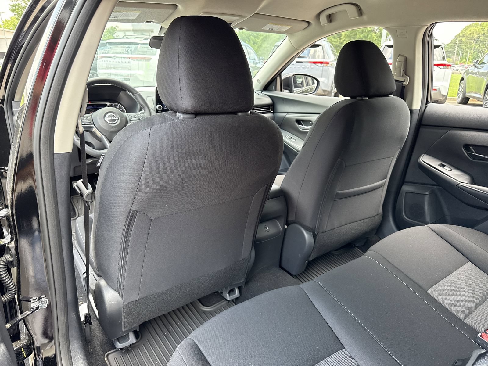 New 2025 Nissan Sentra SV w/ All-Weather Package FWD image 17