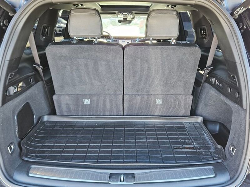 Used 2023 Jeep Grand Cherokee L Overland image 15