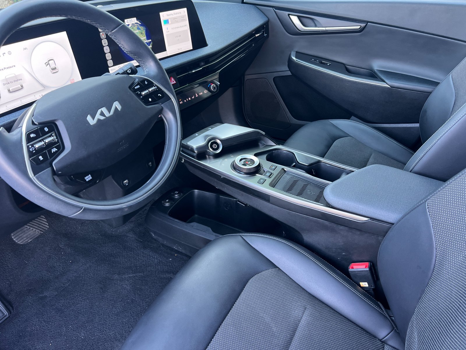 Used 2024 Kia EV6 Light RWD image 10