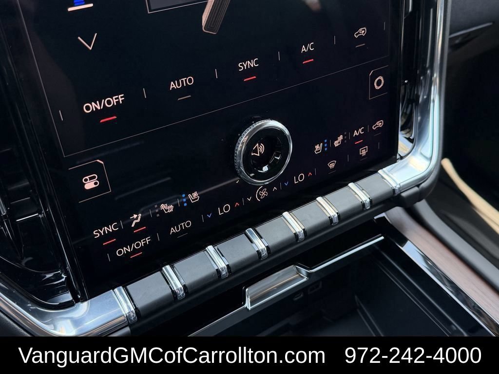 New 2026 GMC Yukon XL Denali w/ Denali Reserve Package AWD/4WD image 16