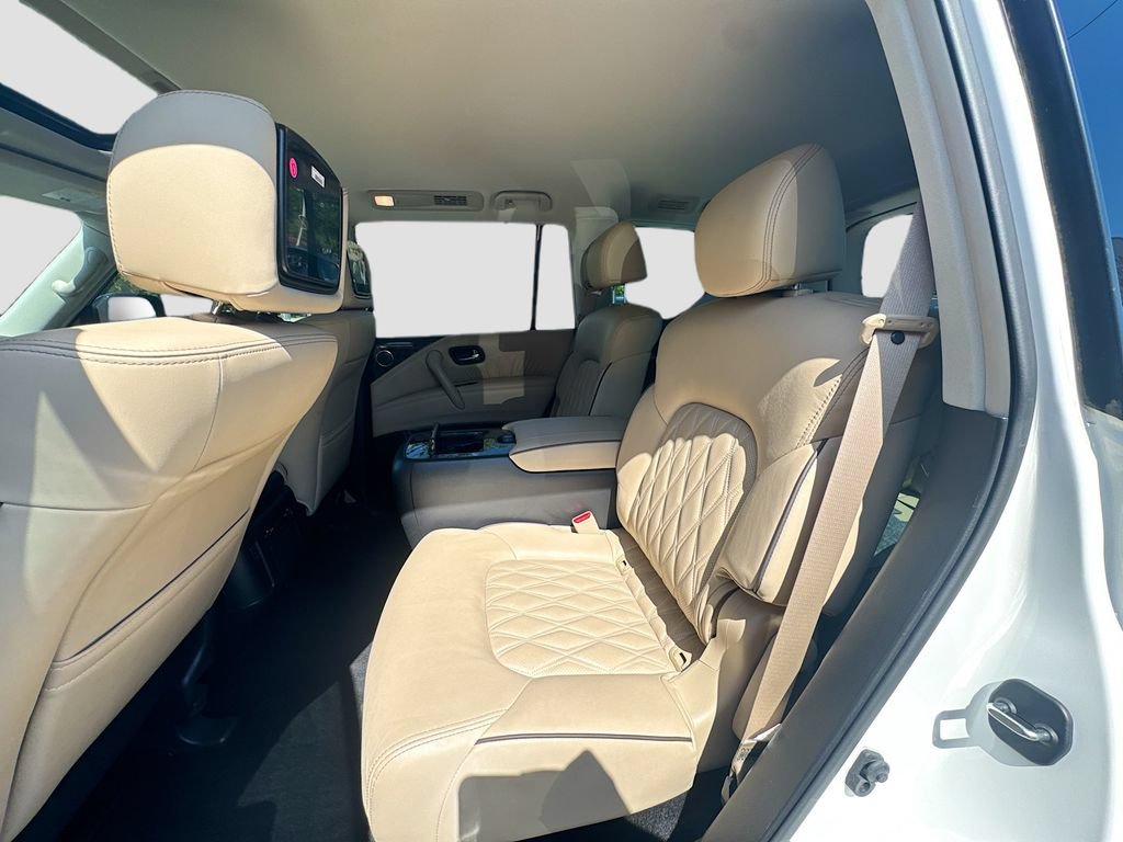 Used 2023 Nissan Armada Platinum w/ Captain's Chairs Package RWD image 27