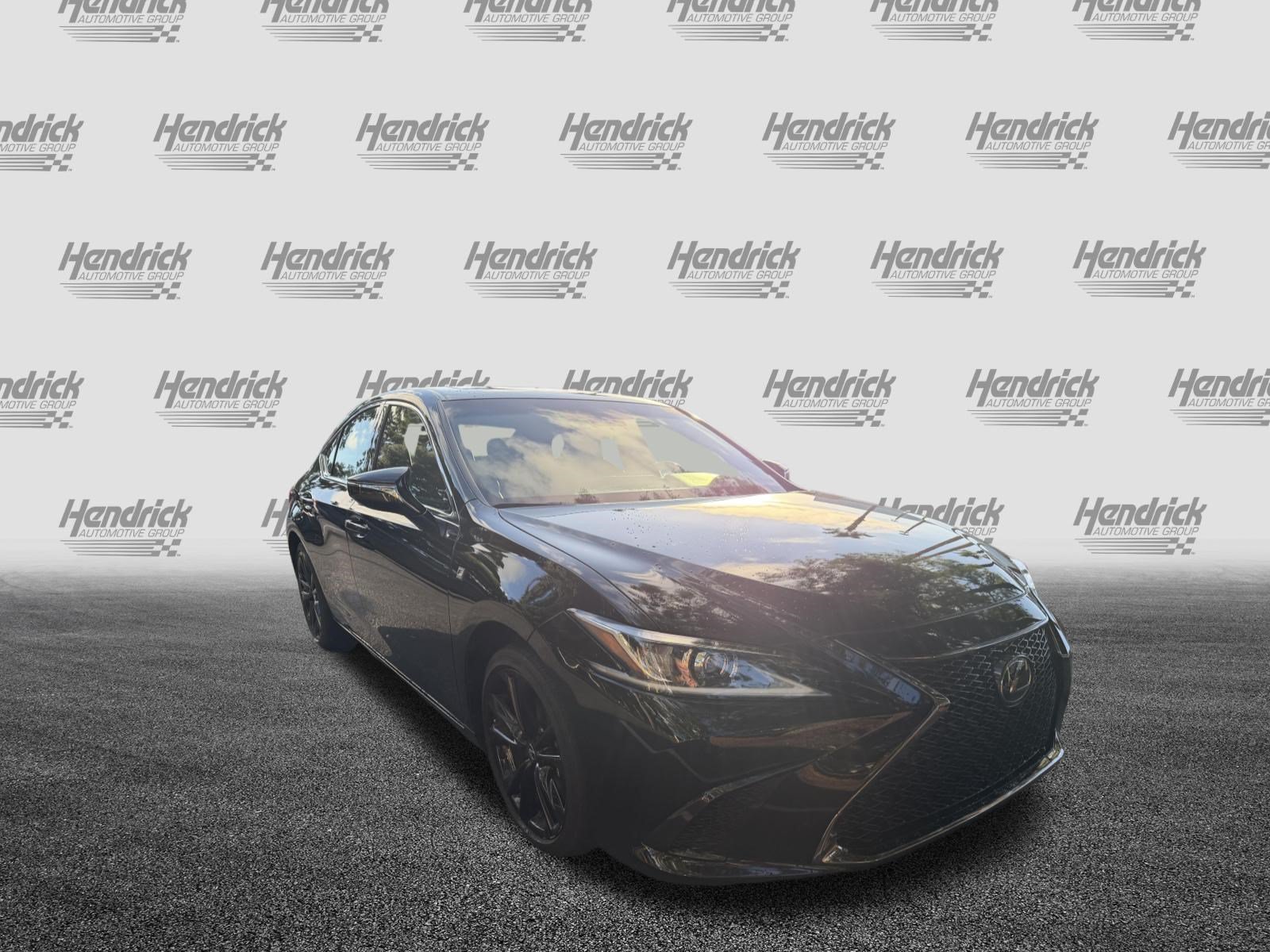 Certified 2023 Lexus ES 350 F Sport w/ Accessory Package (Z2) FWD image 2