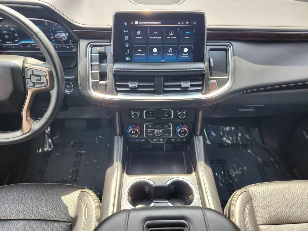 Used 2023 Chevrolet Tahoe High Country AWD/4WD image 12