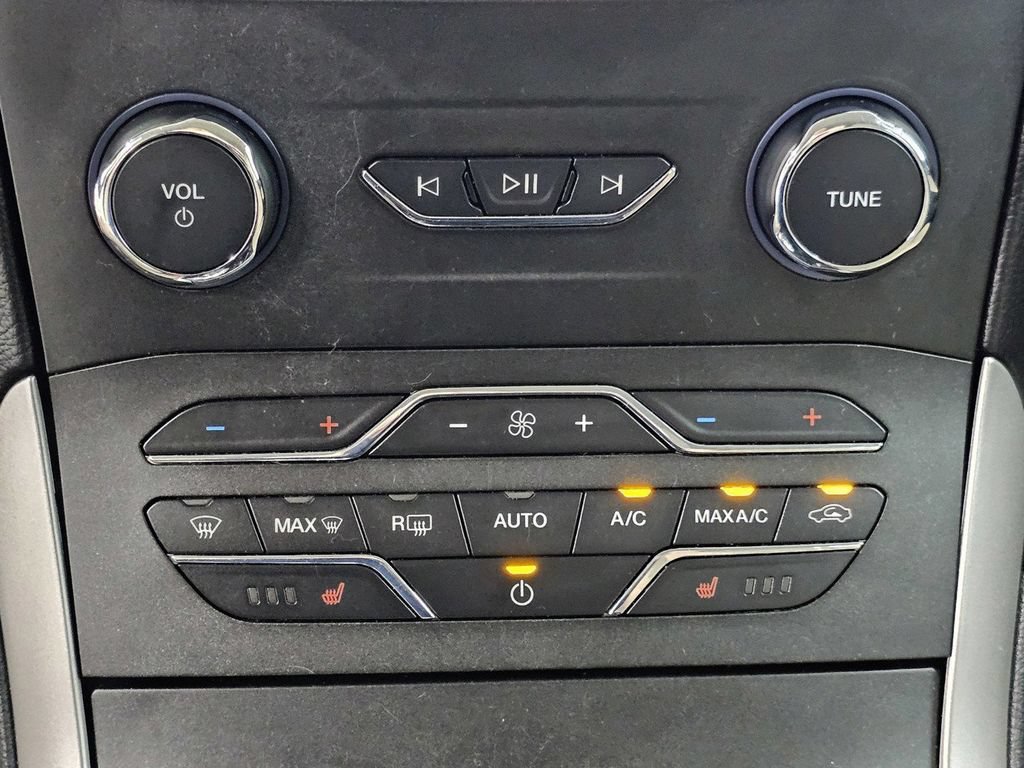 Used 2020 Ford Edge SEL w/ Convenience Package AWD/4WD image 20