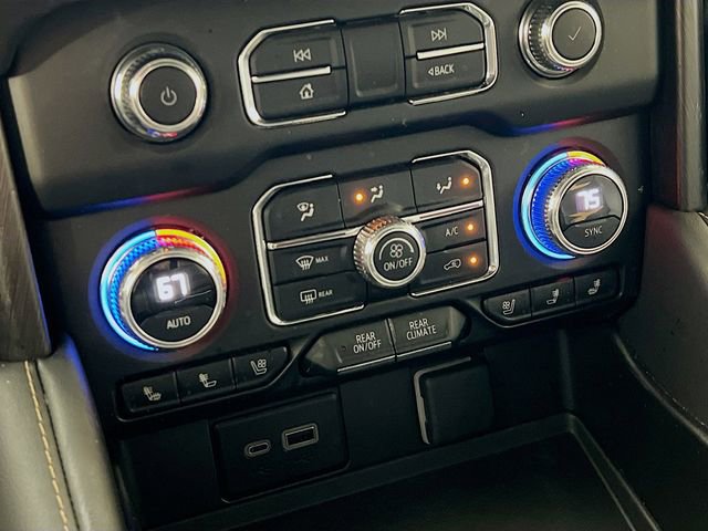Used 2024 GMC Yukon XL AT4 w/ AT4 Premium Plus Package image 20