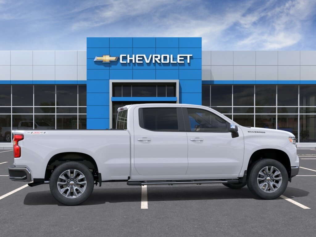 New 2026 Chevrolet Silverado 1500 LT w/ LPO, Dark Essentials Package AWD/4WD image 6