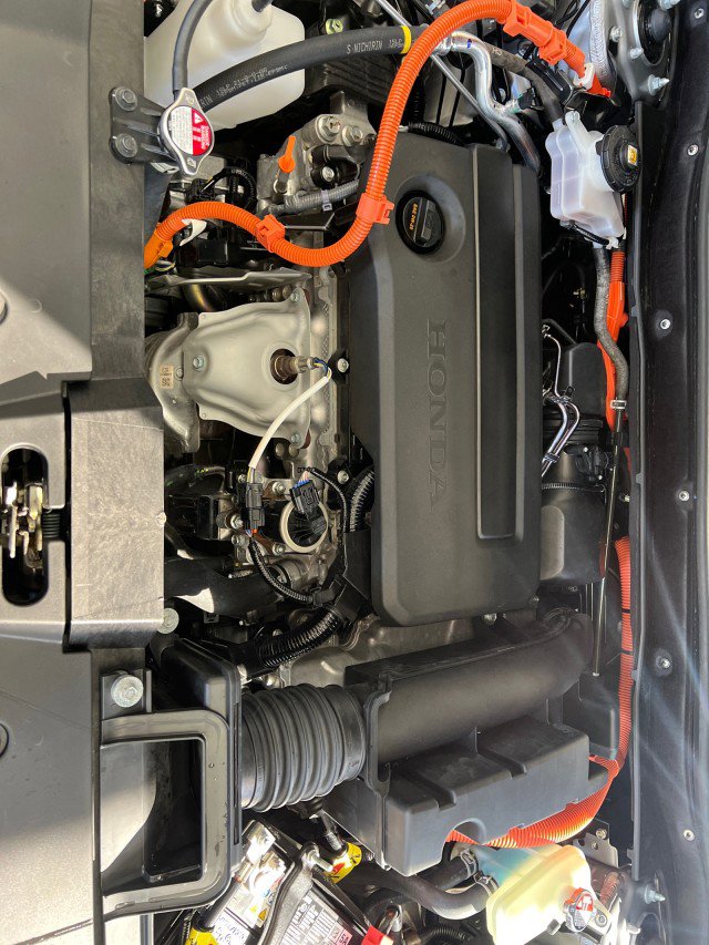 Used 2024 Honda CR-V Sport Touring image 7