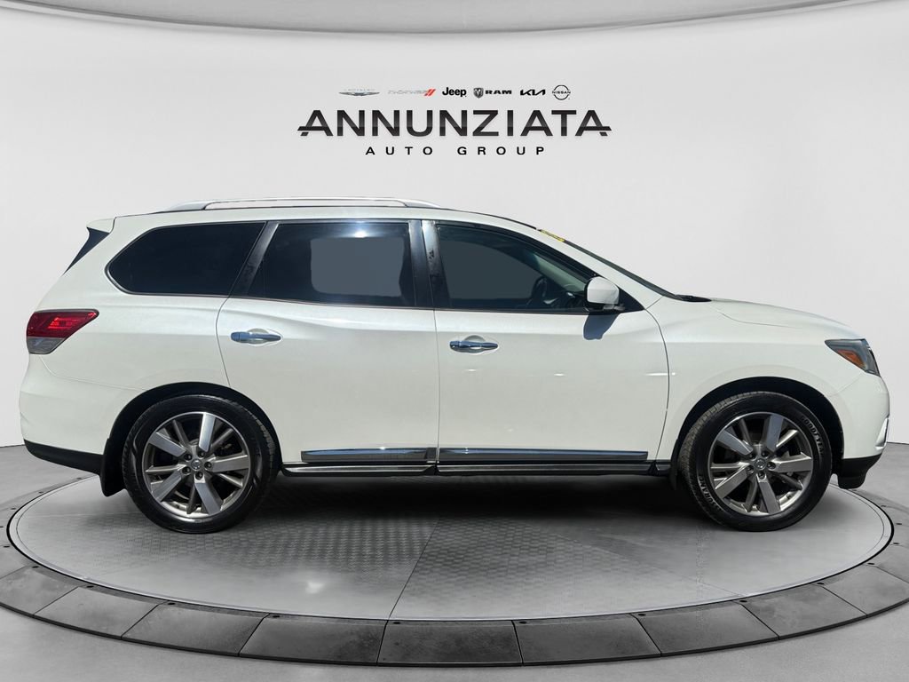 Used 2015 Nissan Pathfinder Platinum image 6