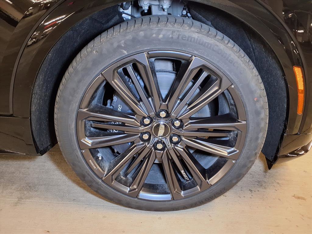 New 2026 Cadillac Lyriq V image 5