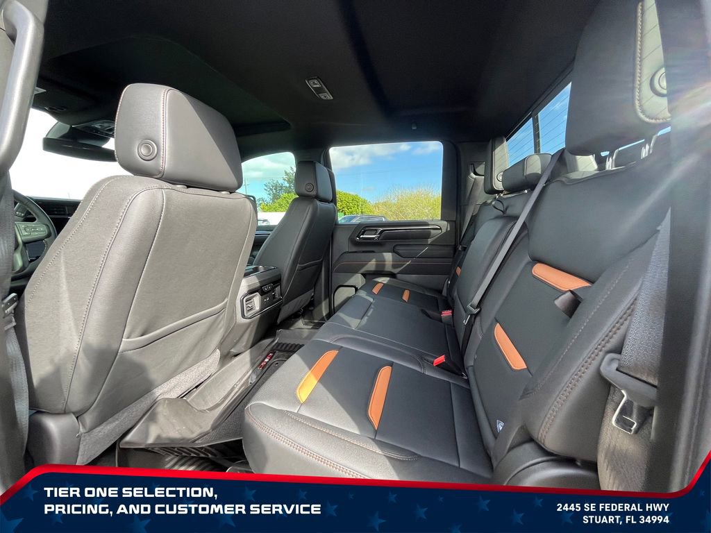 New 2026 GMC Sierra 2500 AT4 w/ AT4 Preferred Package AWD/4WD image 12