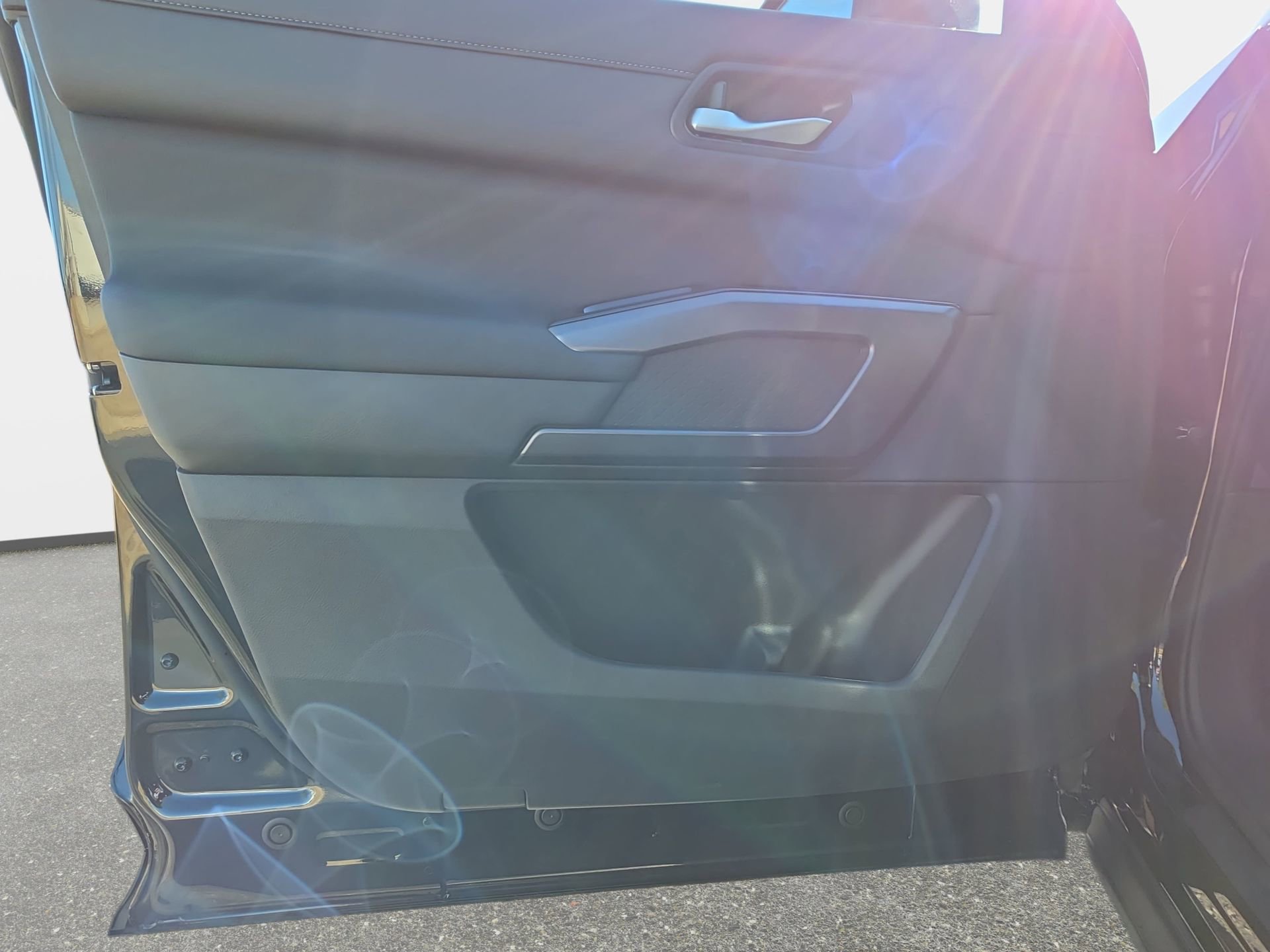 New 2026 Nissan Pathfinder SL FWD image 25