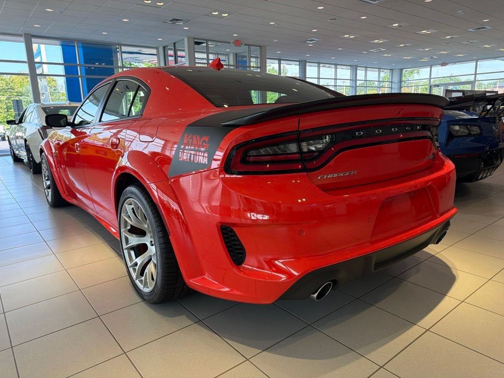 Used 2023 Dodge Charger SRT Hellcat RWD image 2