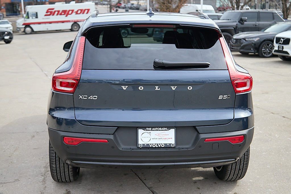 New 2026 Volvo XC40 B5 Plus w/ Protection Package Premier image 8