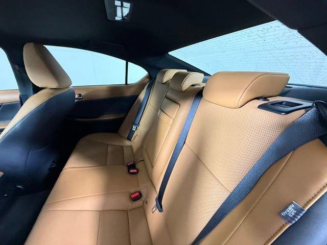Used 2025 Lexus IS 350 F Sport RWD image 24