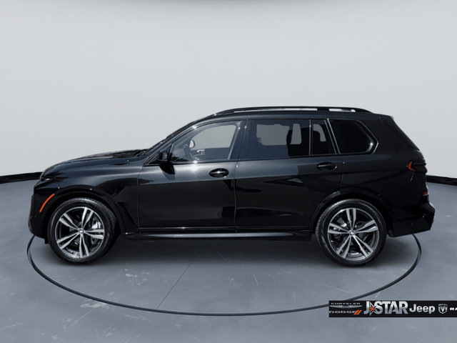 Used 2025 BMW X7 xDrive40i w/ M Sport Package AWD/4WD image 6