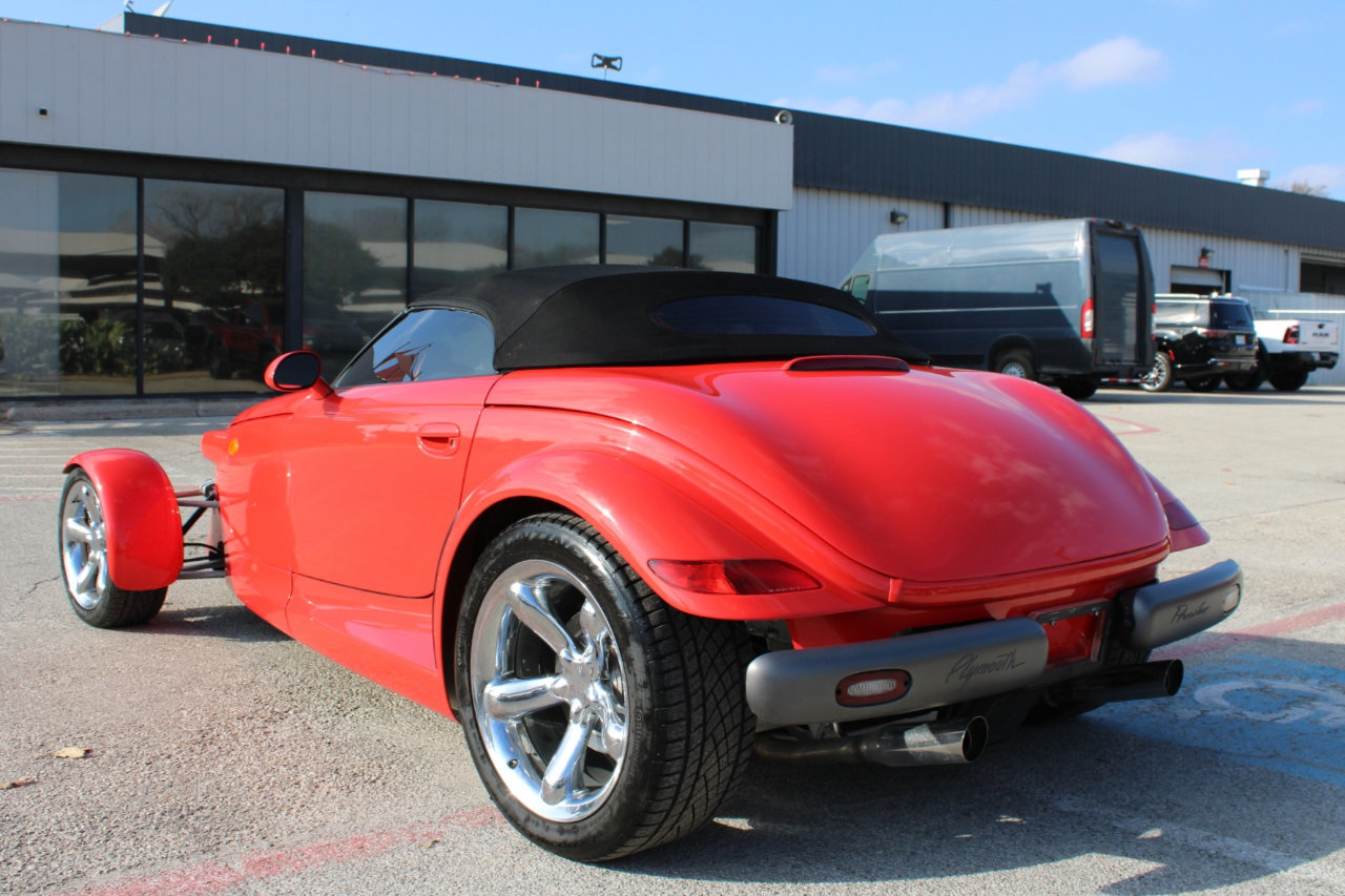 Used 1999 Plymouth Prowler 2D Roadster image 4