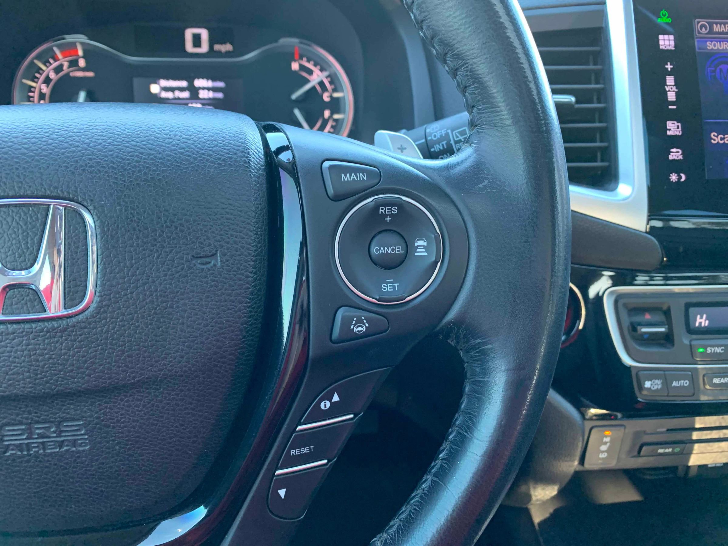 Used 2016 Honda Pilot Touring image 20