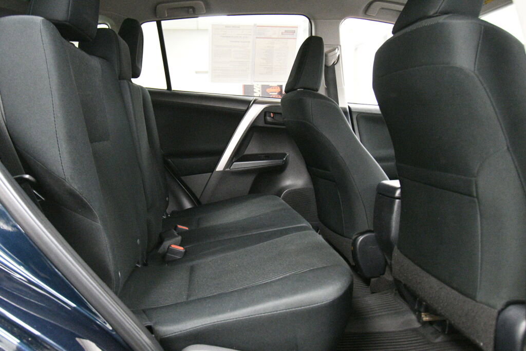 Used 2017 Toyota RAV4 LE w/ All Weather Liner Package FWD image 22