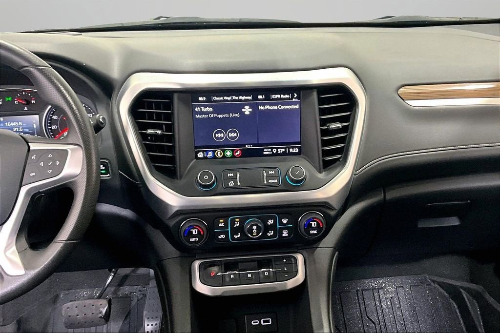 Used 2023 GMC Acadia SLE w/ LPO, Floor Liner Package FWD image 9