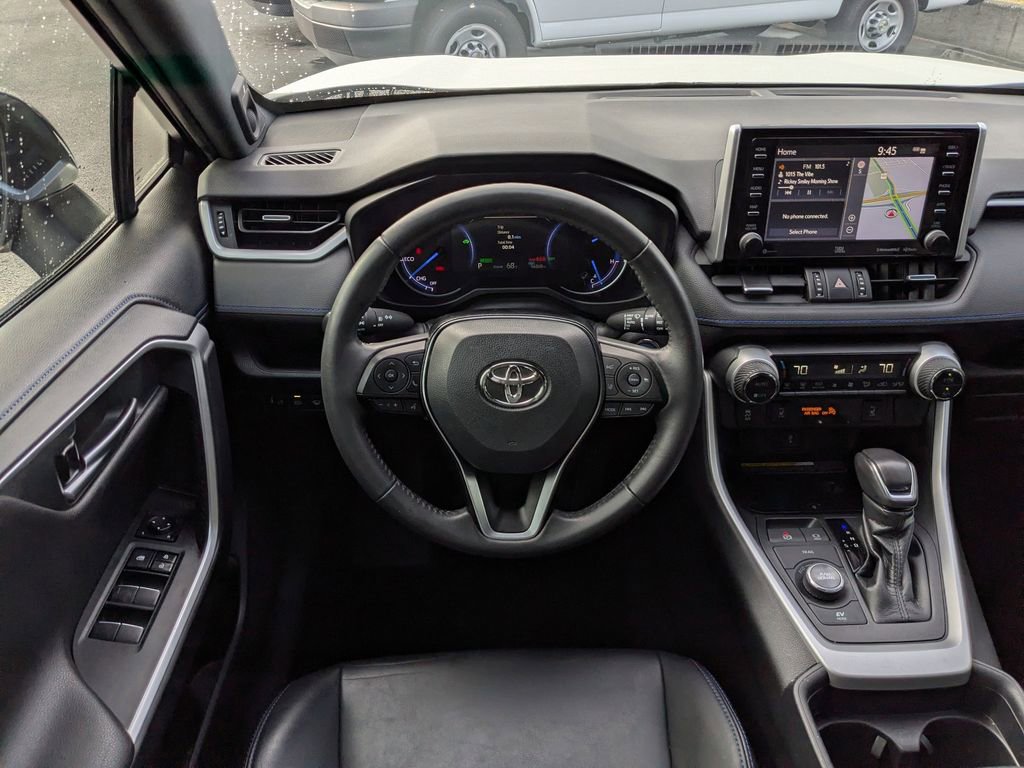 Used 2020 Toyota RAV4 XSE image 18