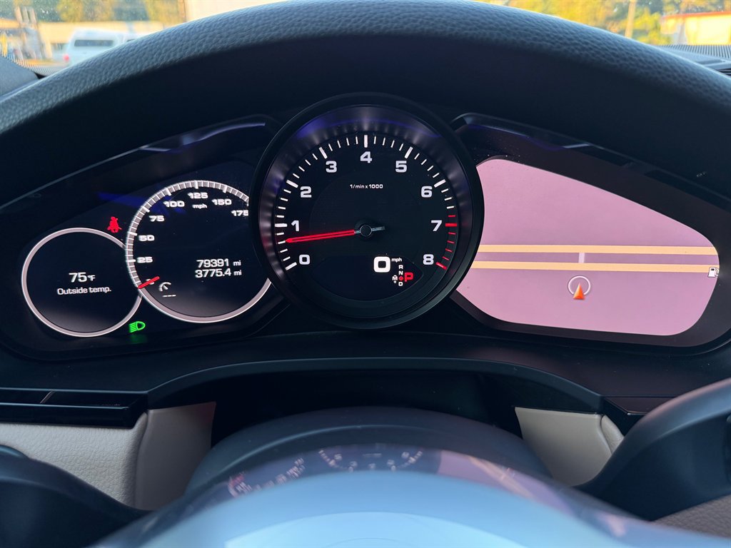Used 2019 Porsche Cayenne AWD/4WD image 8