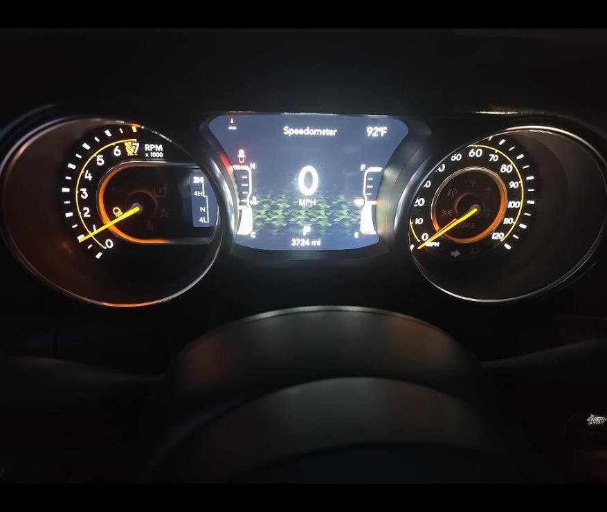 Used 2022 Jeep Gladiator Sport AWD/4WD image 6