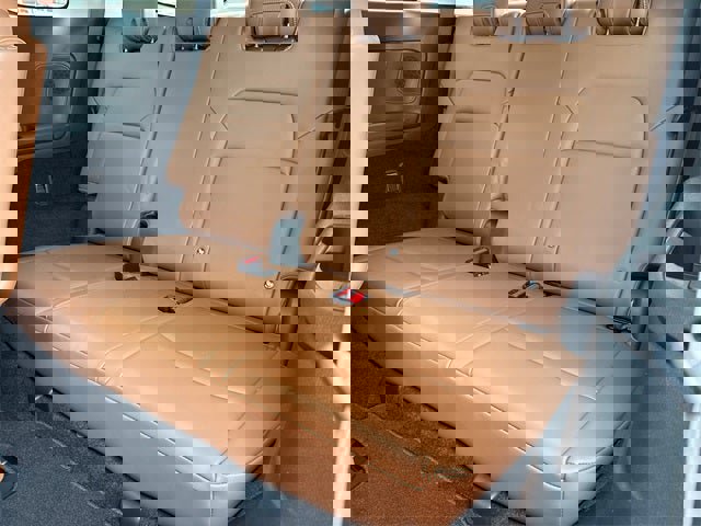 Used 2022 Nissan Pathfinder Platinum w/ Lighting Package (N93) image 18