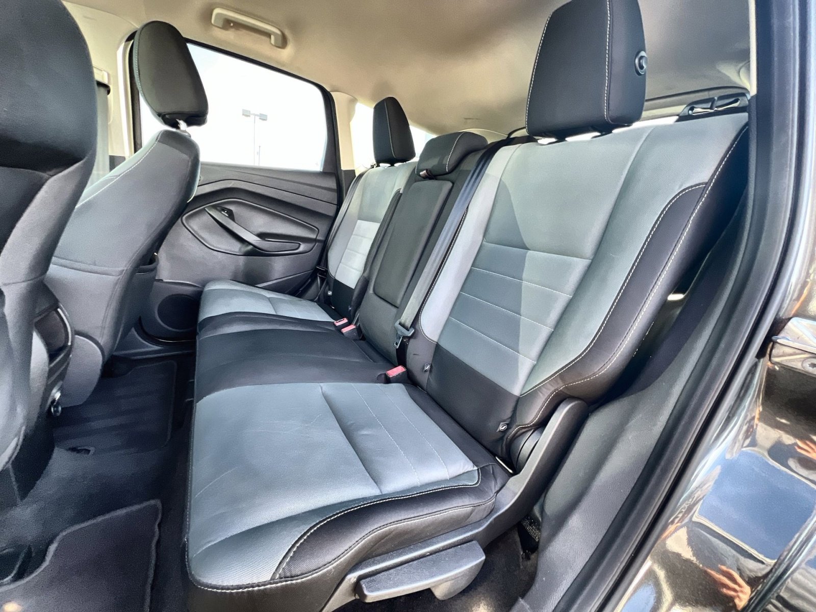 Used 2016 Ford Escape SE image 22