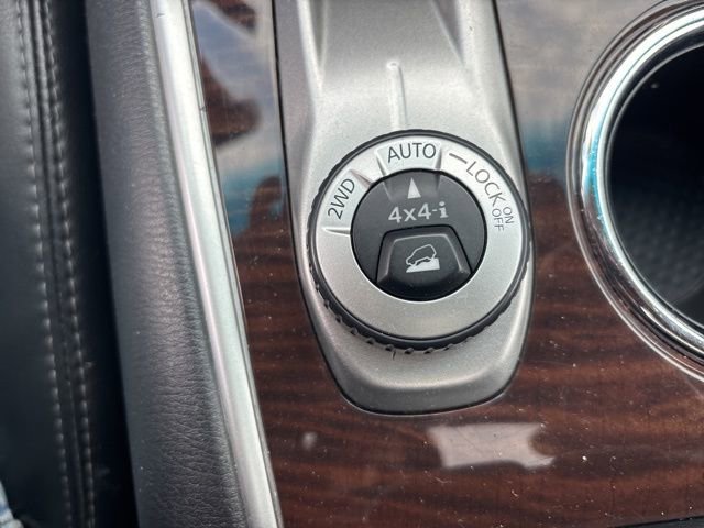 Used 2016 Nissan Pathfinder SL w/ SL Premium Package image 26