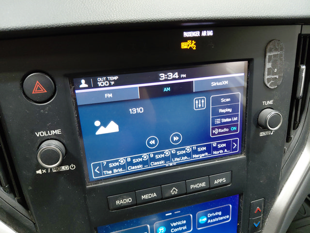 Used 2022 Subaru Outback AWD/4WD image 30