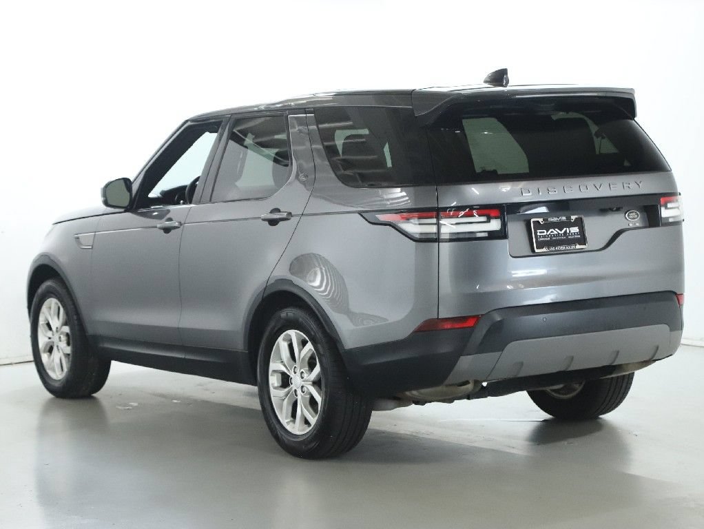 Used 2017 Land Rover Discovery SE AWD/4WD image 5