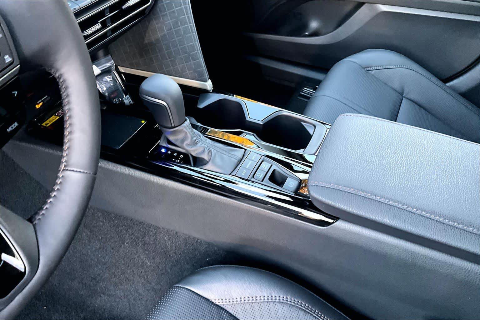 New 2026 Toyota Camry XLE AWD/4WD image 7