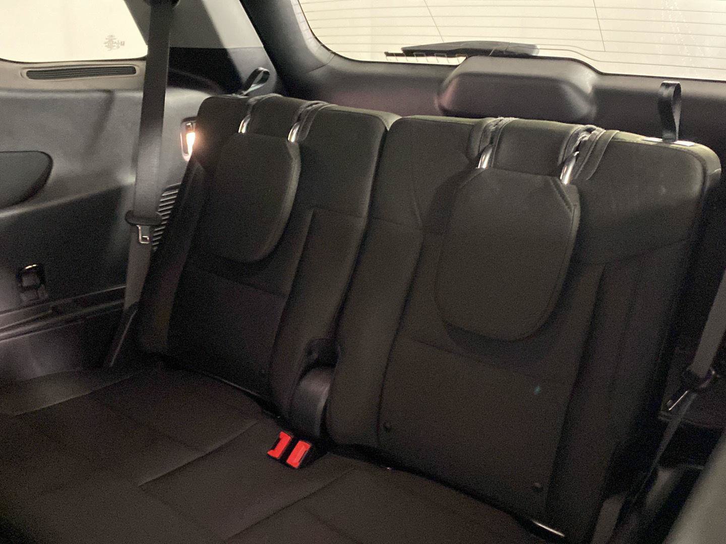 Used 2021 Ford Explorer XLT AWD/4WD image 31