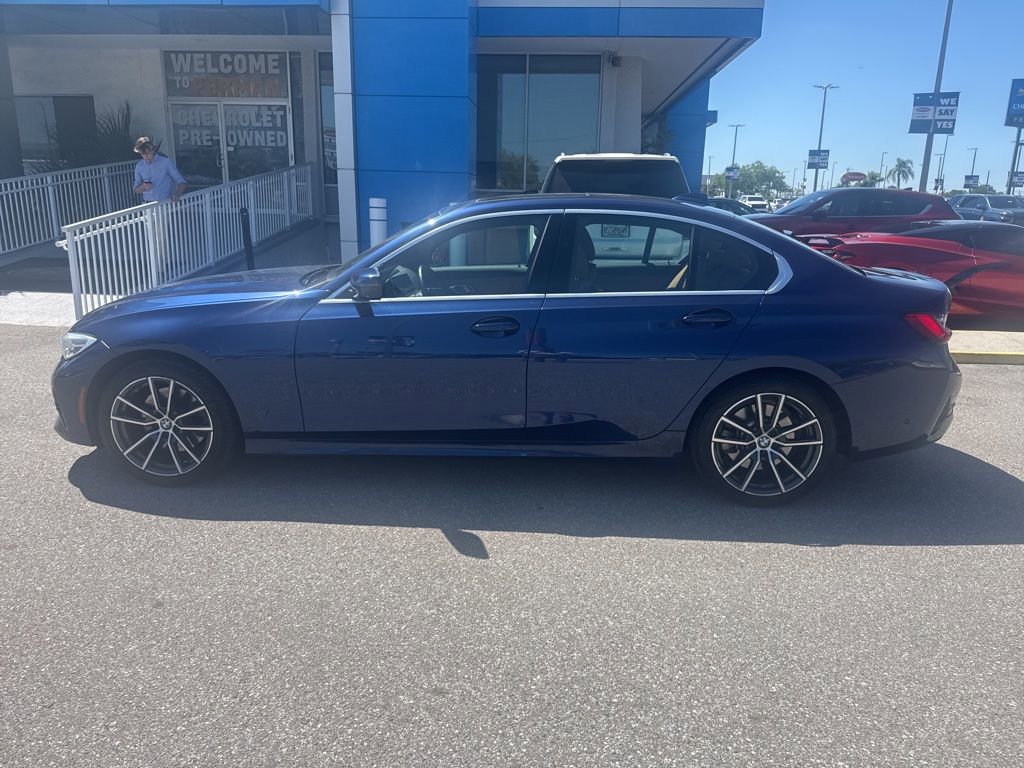 Used 2020 BMW 330i Sedan w/ Premium Package image 5