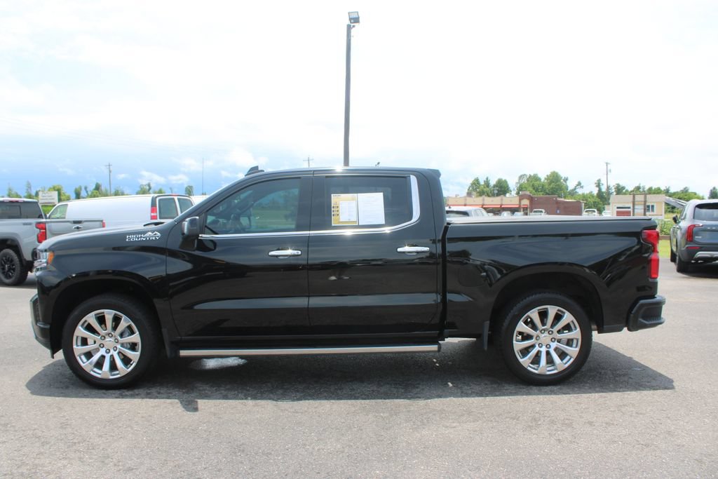 Used 2022 Chevrolet Silverado 1500 High Country w/ Safety Package II AWD/4WD image 6